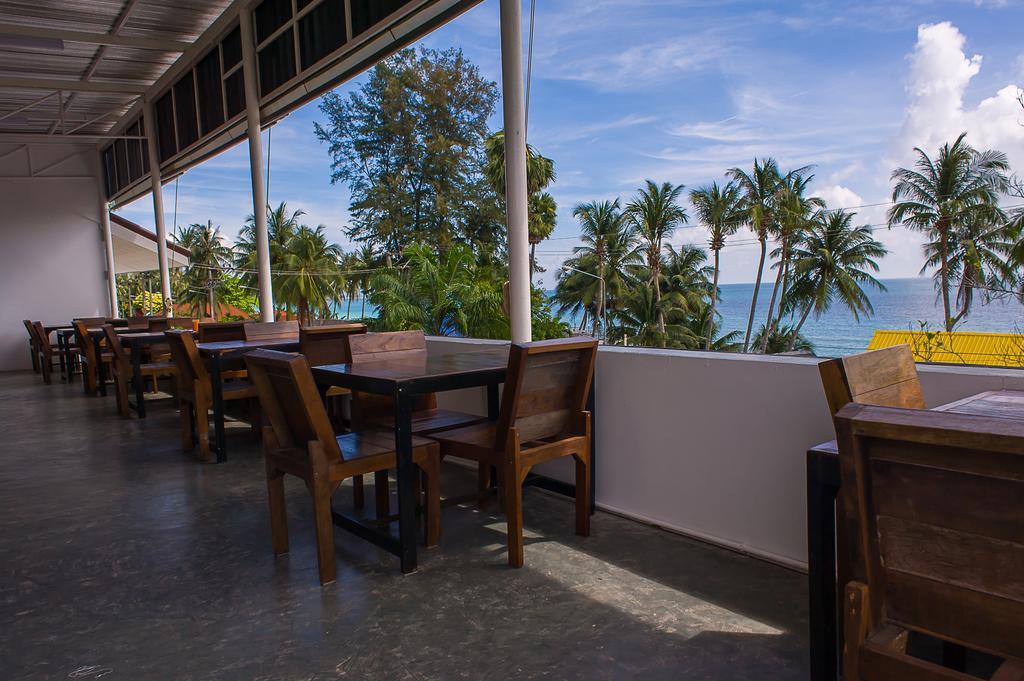 Baantalay Thungwualaen Hotel Pathiu Exterior photo